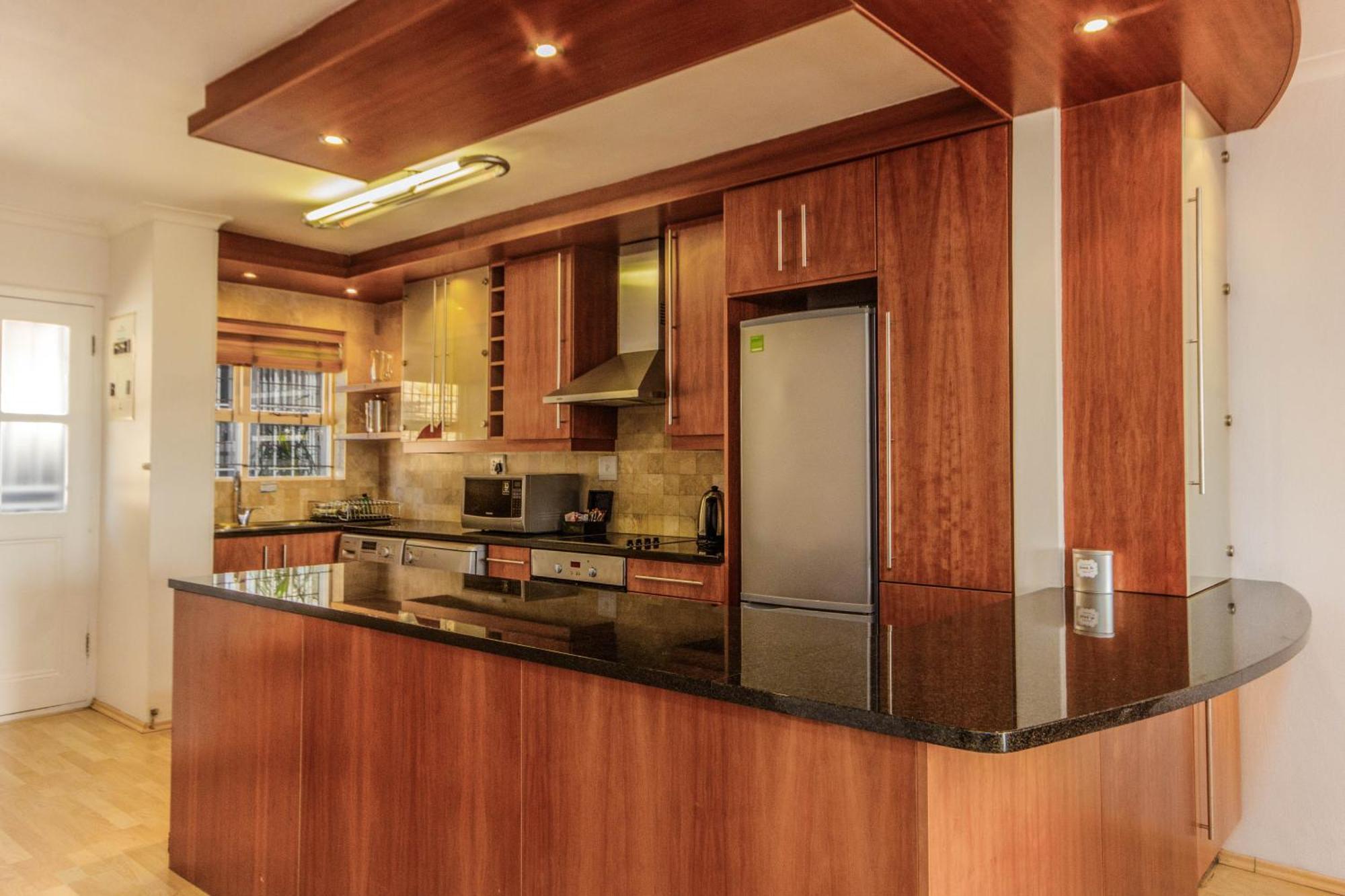 Stylish 3-bedroom Retreat In Your Ideal Vacation Getaway * Cidade Do Cabo