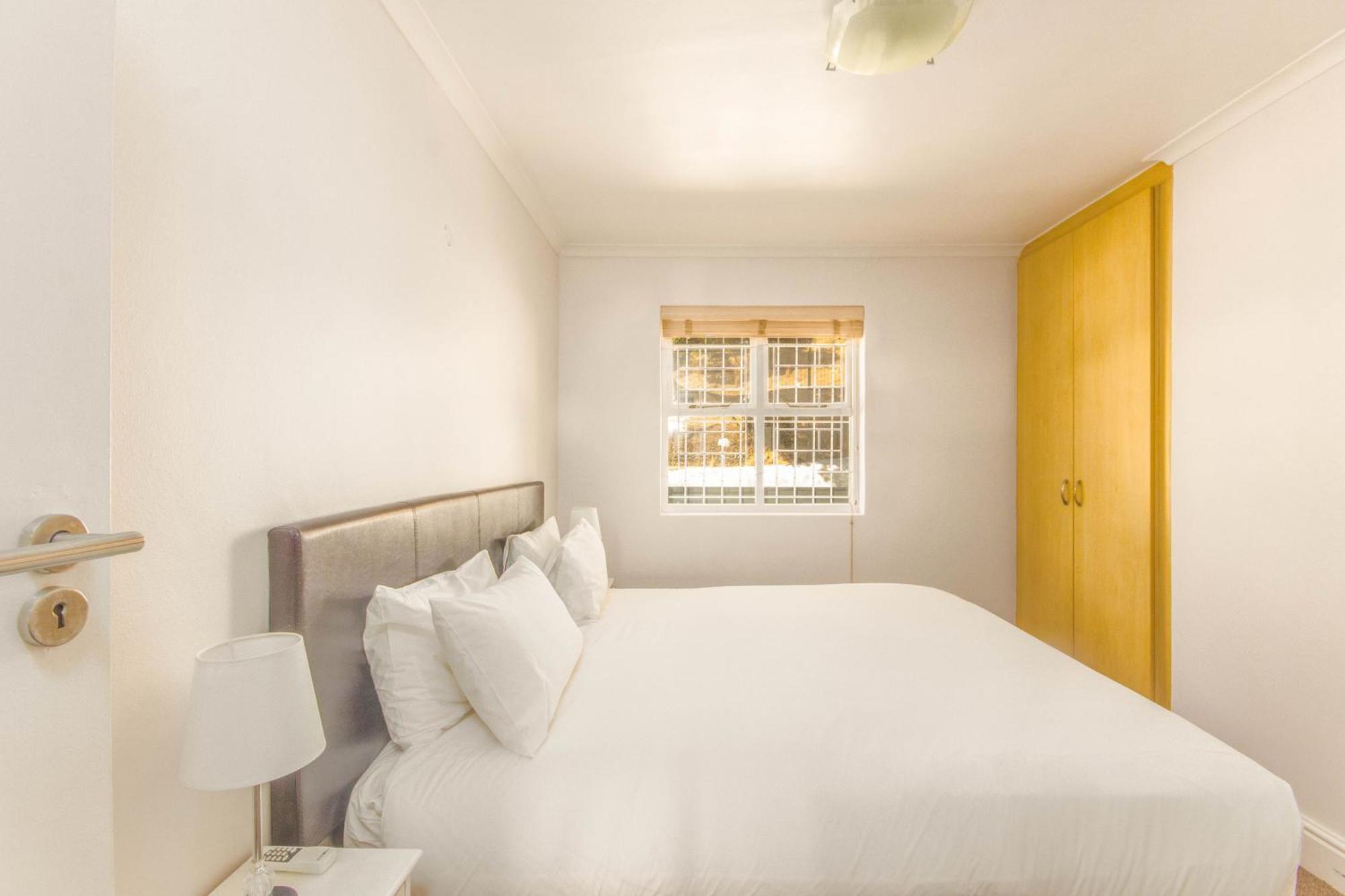 Stylish 3-bedroom Retreat In Your Ideal Vacation Getaway Cidade Do Cabo